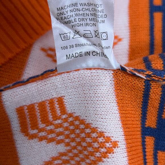 Whataburger Mens Size S Sweater Ugly Christmas Knit Lightweight Crewneck Orange - Picture 15 of 16